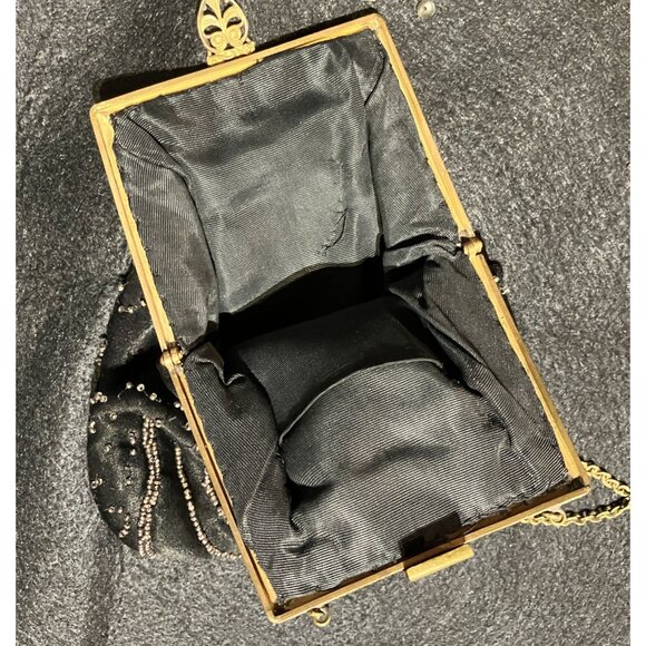 1920s-30s vintage metal frame black evening bag with beads, sequins, gold chain - Picture 2 of 5